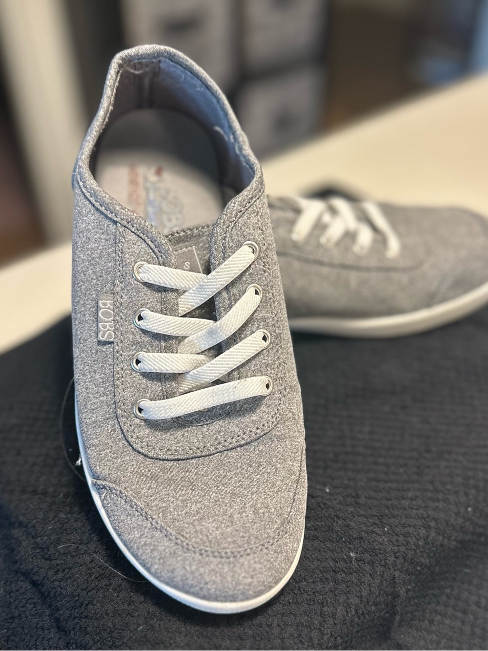 Bobs Skechers Gray Slip-On Sneakers Size 7